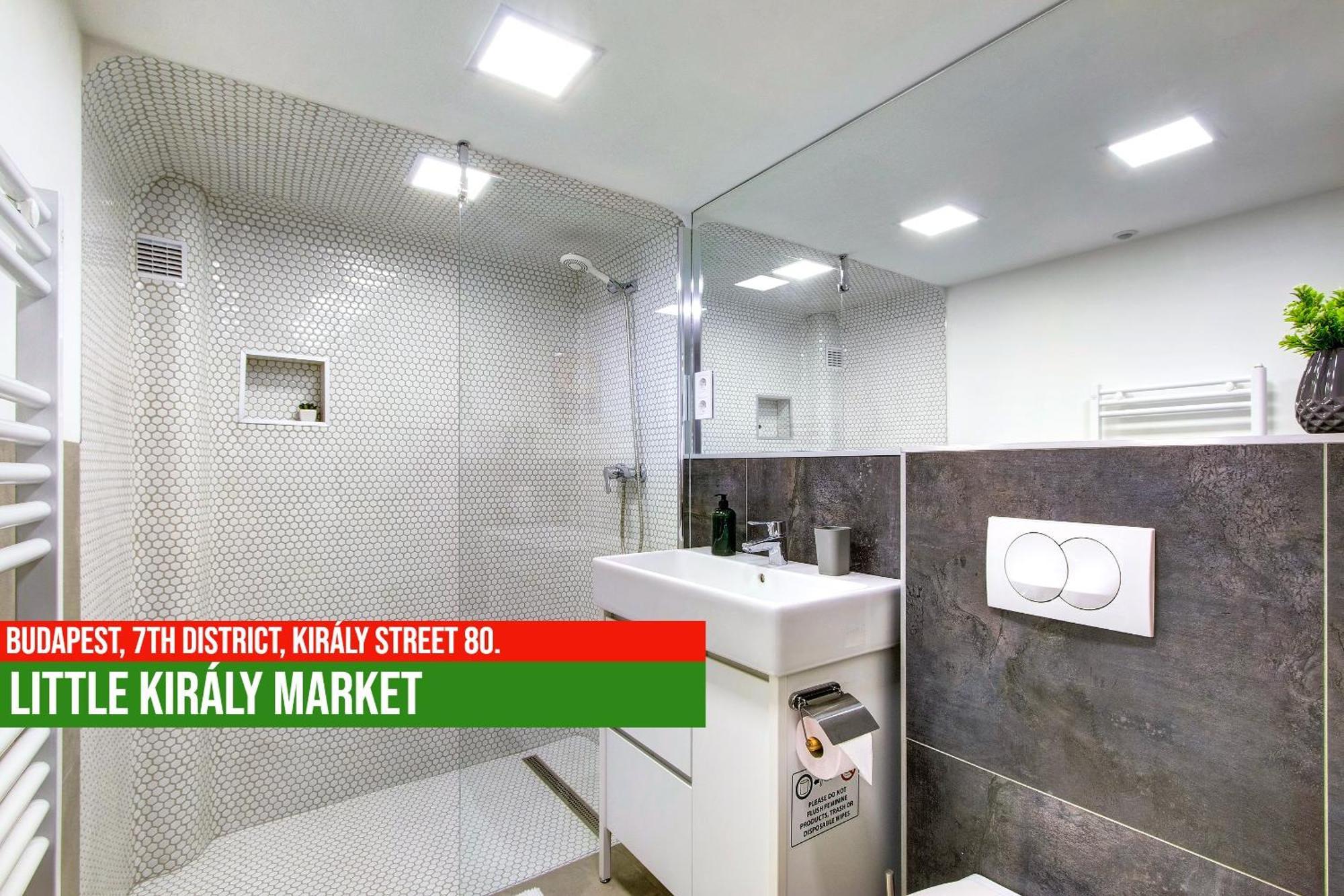 Little Americas Kiraly Street Apartments Budapest Bagian luar foto